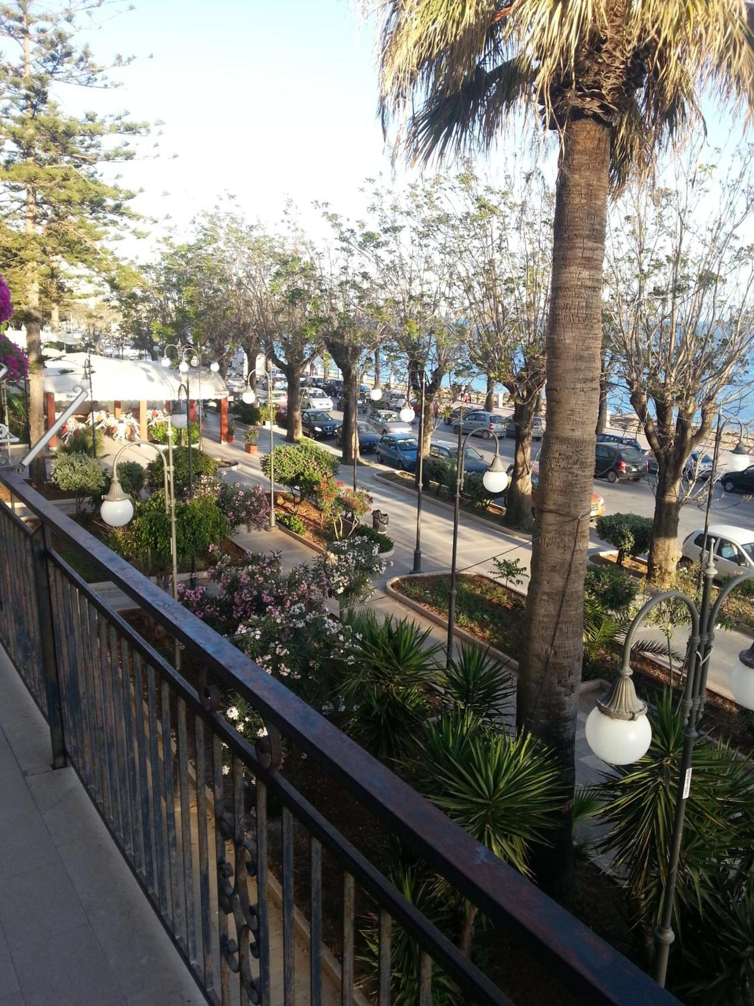 Casa Vacanze Preziosa มาซารา เดล วัลโล ภายนอก รูปภาพ